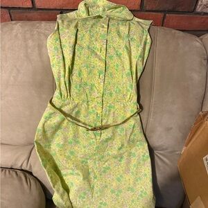 Chic Floral Midi Dress in Green